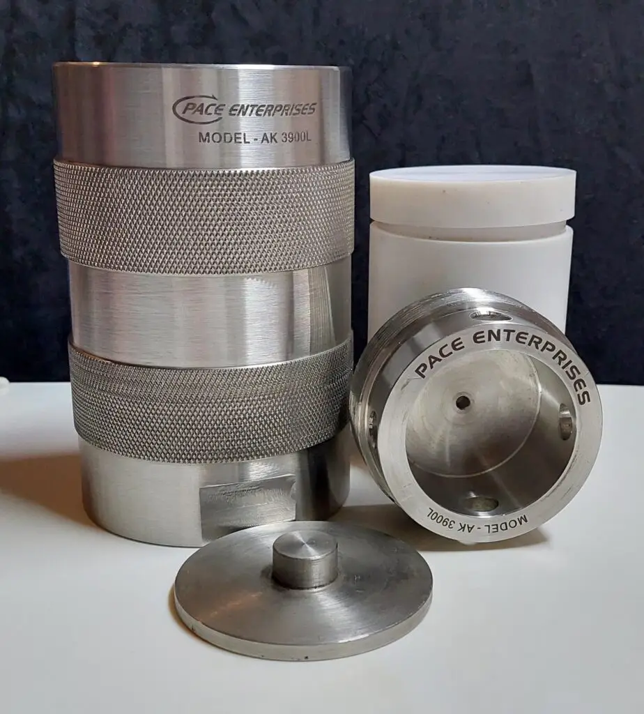 Hydrothermal Autoclave